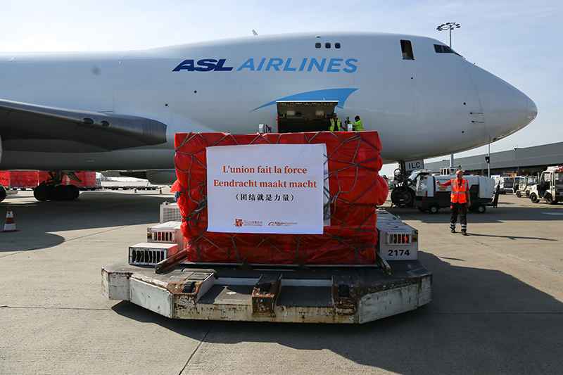  通讯：中欧“空中丝绸之路”“飞”出新天地