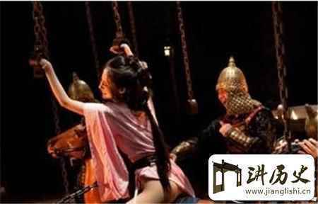 古代明清女子骑木驴酷刑 女犯竟遭残忍虐待！