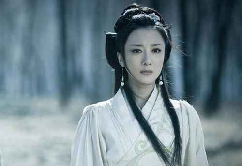 历史上真实的虞姬并非项羽之妻，也没有随项羽自刎