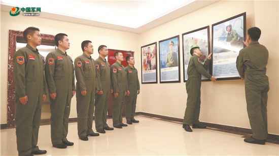 战友心中永恒的丰碑：“人民英雄”张超