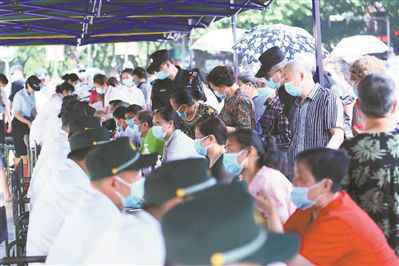 路远情长，人民军医回老区