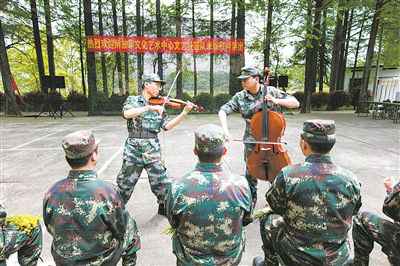 向战而行为兵而歌