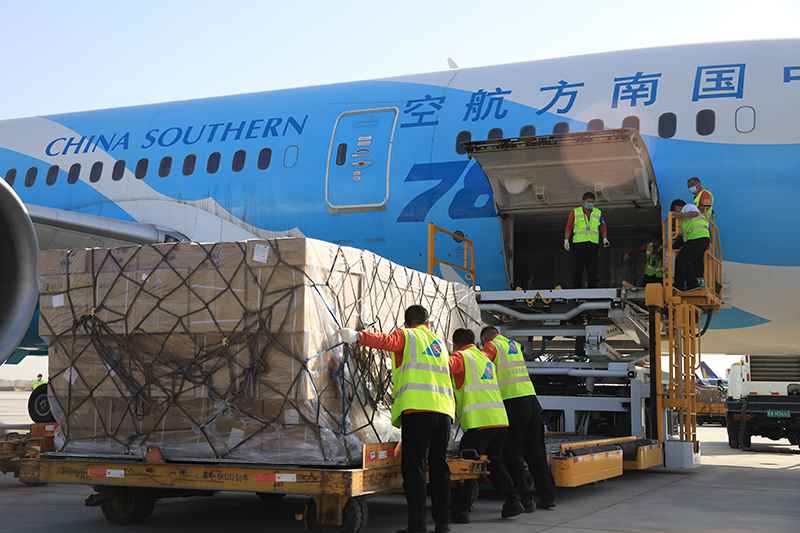  西北边陲焕发开放活力——写在2021线上亚欧商博会开幕之际