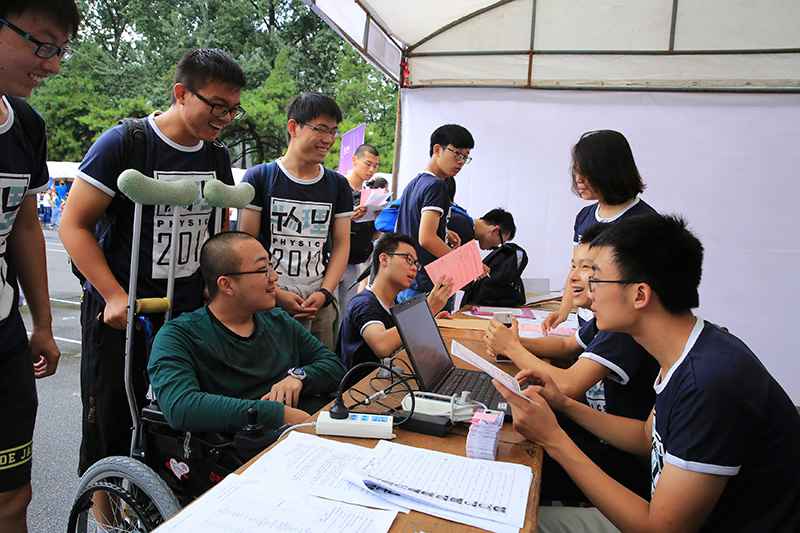 在祖国的怀抱里唱响生命之歌——残疾人事业发展的中国答卷