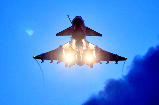 蓝天史诗:中国航展见证中国航空工业腾空翱翔