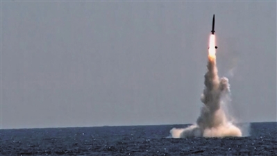 韩接连试射新型导弹惹争议