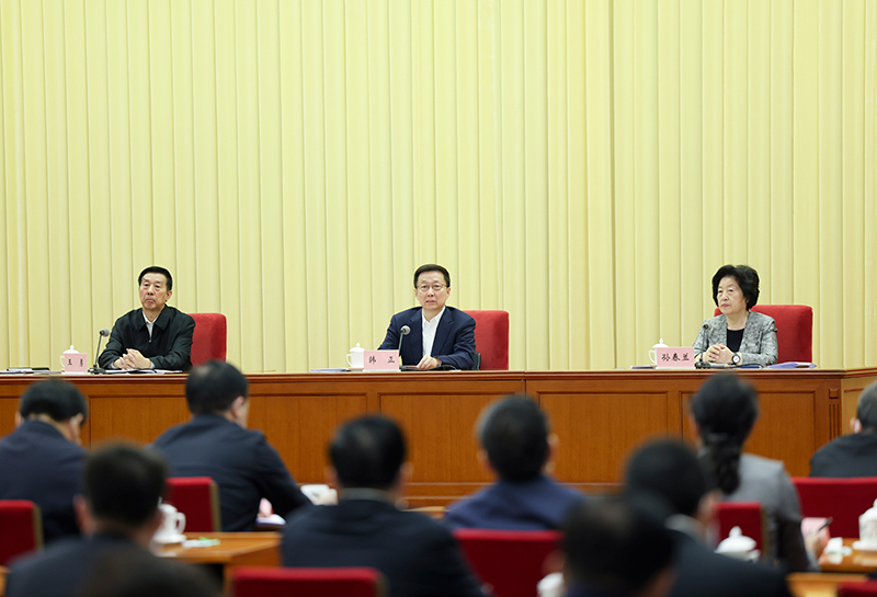  李克强对全国老龄工作会议作出重要批示强调 实施积极应对人口老龄化国家战略 推动老龄事业和产业高质量发展 韩正出席会议并